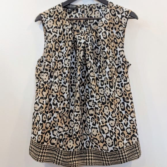 Jones New York Tops - Jones New York 16W leopard animal print blouse